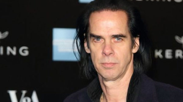 Photo de Nick Cave pour la Méditation Transcendantale